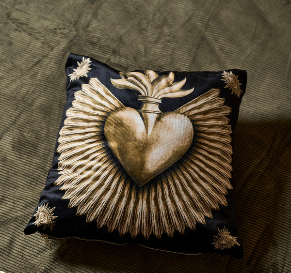 COUSSIN VELOURS NOIR EX VOTO GOLD PODEVACHE